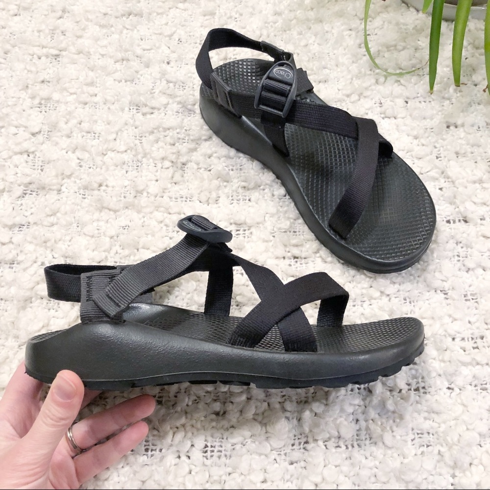 Chaco Z/1 Stealth Sole Original Older Sandal Size 9
